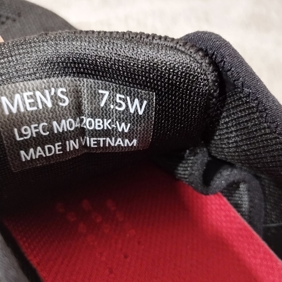 Kizik Men's Sz 7.5W - Picture 8 of 8